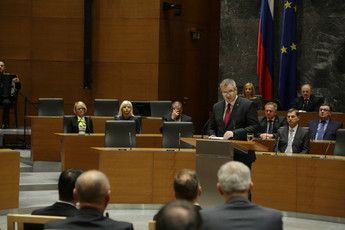 Mag. Dejan Židan, predsednik Državnega Zbora na slavnostni seji Državnega zbora, 2018 <br>(Avtor: Milan Skledar)