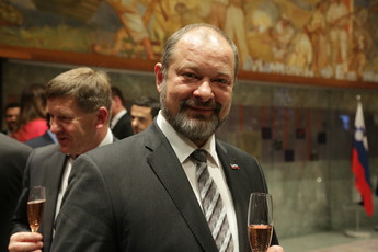 Alojz Kovšca, predsednik Državnega sveta na slavnostni seji Državnega zbora, 2018 <br>(Avtor: Milan Skledar)