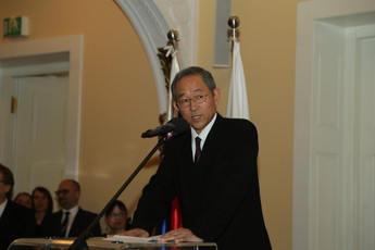 Nj. eksc., gospod Masaharu Yoshida na sprejemu v počastitev rojstnega dne kralja Japonske<br>(Avtor: Milan Skledar)