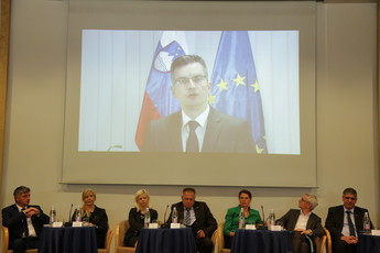Marjan Šarec, predsednik vlade RS, video nagovor na 17. Forumu  obrti in podjetništva, 2019 (Foto: Milan Skledar)<br>(Avtor: Milan Skledar)