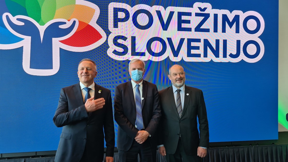  Predstavitev kandidatov Gibanja Povežimo Slovenijo (PoS), 26. marca 2022, v Ljubljani<br>(Avtor: Milan Skledar)