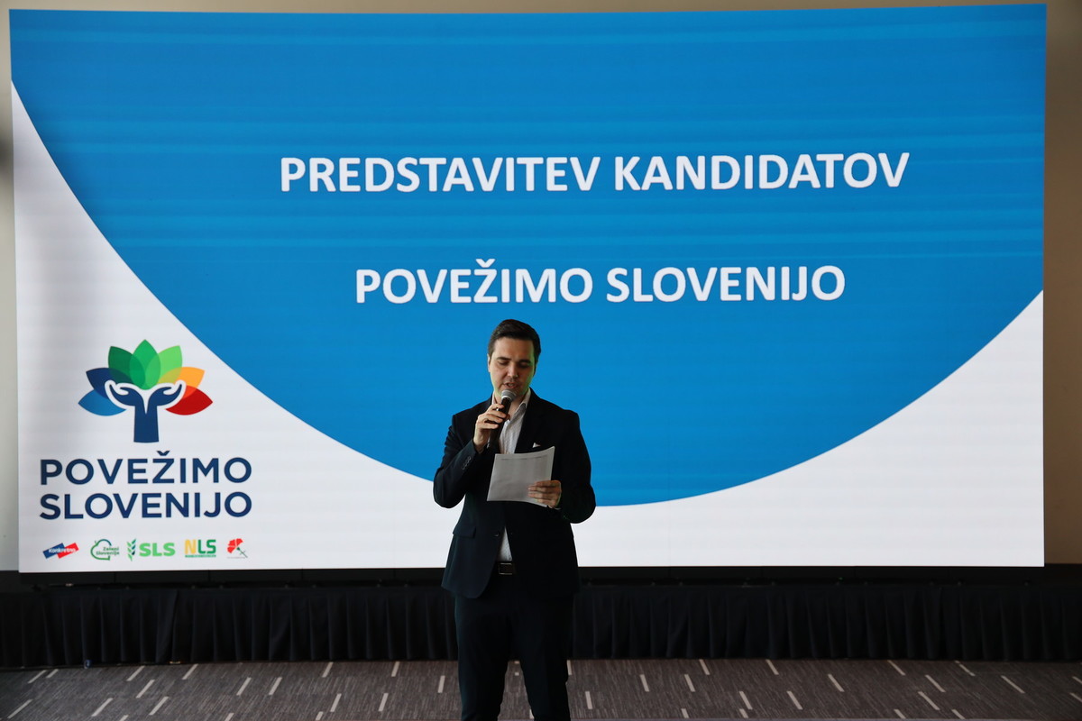  Predstavitev kandidatov Gibanja Povežimo Slovenijo (PoS), 26. marca 2022, v Ljubljani<br>(Avtor: Milan Skledar)