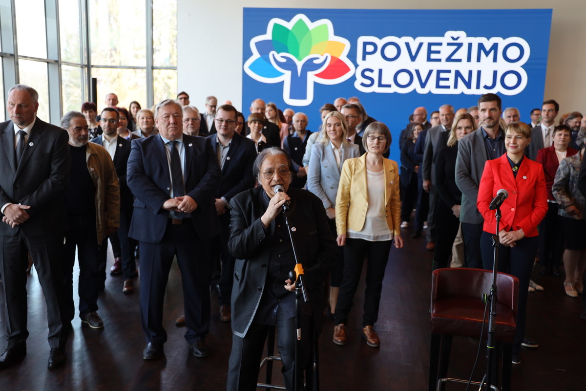  Predstavitev kandidatov Gibanja Povežimo Slovenijo (PoS), 26. marca 2022, v Ljubljani<br>(Avtor: Milan Skledar)