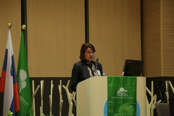 Dr. Marija Klopčič, predavanje: Strateško načrtovanje razvoja kmetij<br>(Avtor: Milan Skledar)