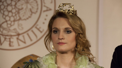 Špela Štokelj, Vinska kraljica Slovenije v letu 2014<br>(Avtor: Milan Skledar, Strokovna S-TV)
