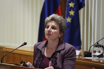Irena Šinko, direktorica Sklada kmetijskih zemljišč in gozdov RS<br>(Avtor: Milan Skledar)