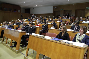 Udeleženci dobro obiskanega posveta o delovanju Evropskega pravnega inštituta<br>(Avtor: Milan Skledar)