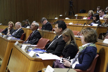 Visoki gostje na posvetu o delovanju Evropskega pravnega inštituta<br>(Avtor: Milan Skledar)