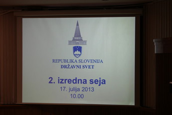 2. izredna seja DS