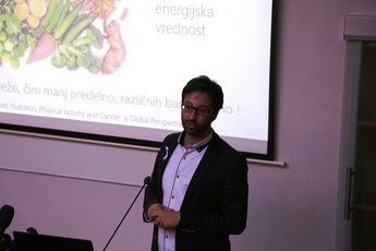 Dr. Matej Gregorič, NIJZ na novinarski konferenci Društva onkoloških bolnikov Slovenije<br>(Avtor: Milan Skledar)