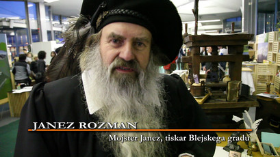 Mojster Janez je tiskar na Blejskem gradu<br>(Avtor: Milan Skledar)